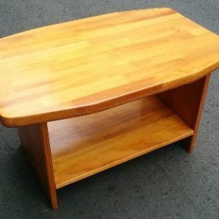 手作りの木製テーブル　タダで差し上げます！