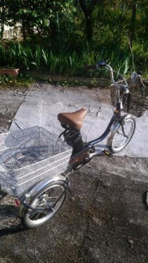 電動アシスト三輪自転車 2018年夏