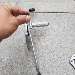 ホーネット250　BEETバッグステップ　EARL\'Sメッシュホース　赤パッドつき