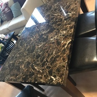 Ashley ダイニングテーブル&チェア（4脚）