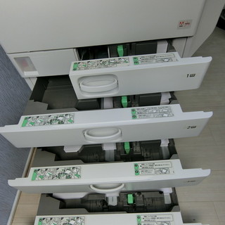 業務用コピー機　☆リコーA3フルカラー複合機 MP C2802 （ファックス　コピー　プリンター　ＬＡＮ装備）☆