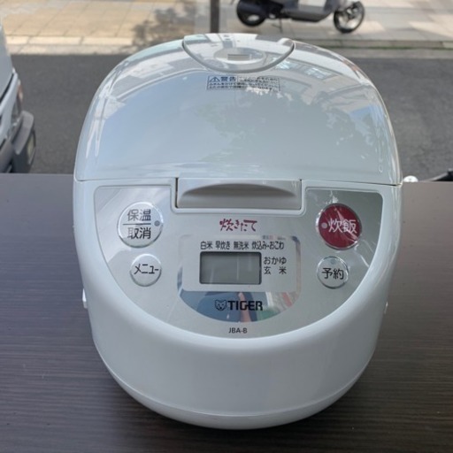 #2234 タイガー 炊飯器 5.5合炊 JBA-B100-WU 2011年製