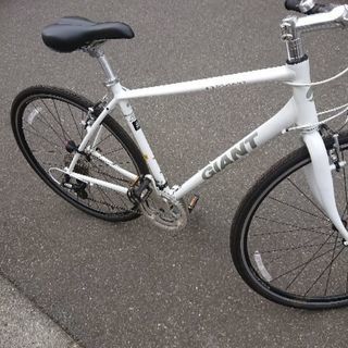 超美品 GAIANT エスケープ R3 整備済 2018モデル！