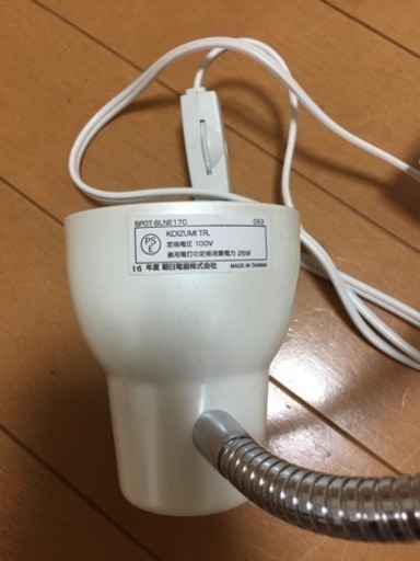 ヨドバシ購入 クリップライト白 25w 100v キタ 大阪の生活家電 その他 の中古あげます 譲ります ジモティーで不用品の処分