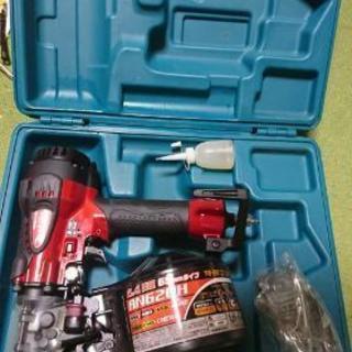 マキタ高圧エア釘打ちAN620H