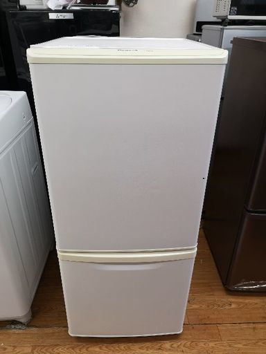 2011年製　パナソニック　137L　冷蔵庫