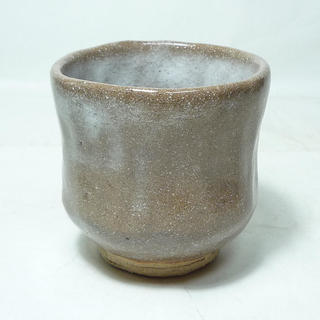 【無料】陶器の湯呑