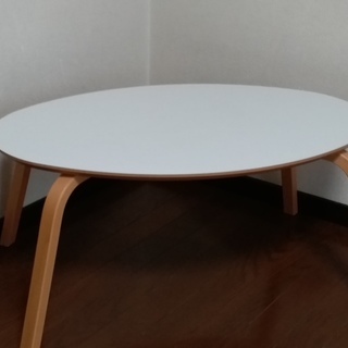 （決まりました。受付終了です）小さなテーブルです（８０×50）