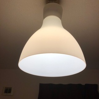 IKEA製 ランプシェード LED電球の付き