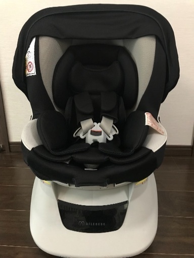美品 エールベベ クルットNT プレミアムW モノブラック