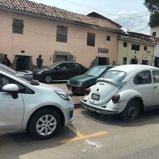 普通自動車　軽自動車　車検いたします