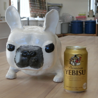 フレンチブルの首振り陶器人形（手づくりの作家もの） フレンチブルの首振り陶器人形（手づくりの作家もの）