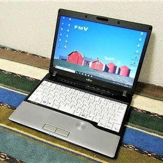 🔶12.1型液晶/重さ1.39kg♪移動用/高速☆彡新品✨SSD...