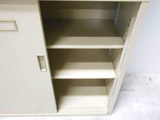 豊国工業 3段引違扉書庫『中古美品、小傷あり』 【リサイクルショップ