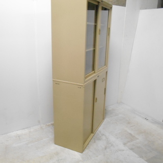 プラス　上ｶﾞﾗｽ下ｽﾁｰﾙ引き違い扉書庫『良品中古』 鍵なし複数入荷！【リサイクルショップサルフ】 プラス 上ｶﾞﾗｽ下ｽﾁｰﾙ引き違い扉書庫『良品中古』 鍵なし複数入荷