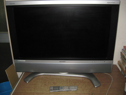 SHARP シャープ 32型液晶テレビ AQUOS LC-32AD5 2005年製