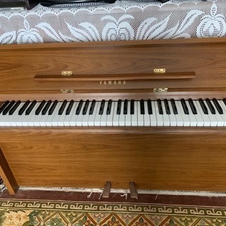 ヤマハ 電子ピアノ(P-301) アップライト