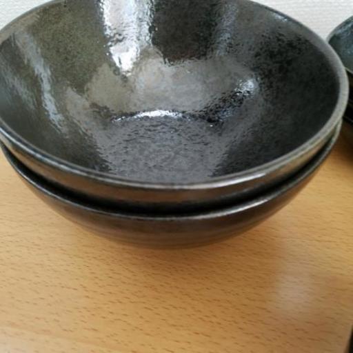 黒い食器セットで かずやん 武里の家具の中古あげます 譲ります ジモティーで不用品の処分