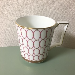 新品・箱あり　WEDGWOOD マグカップ ピンク