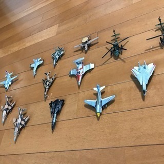 ジャンク品✨戦闘機&戦闘ヘリ&マットアロー1号 合計14機