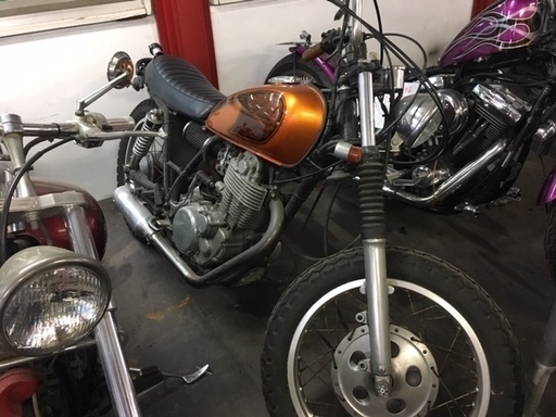 ヤマハ　SR400