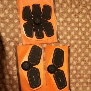 シックスパットアブズフィット(腹筋)とボディフィット(脚、腕)