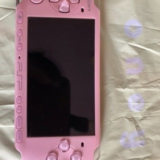 PSP ピンク  ﾓﾝｽﾀｰﾊﾝﾀｰ2G