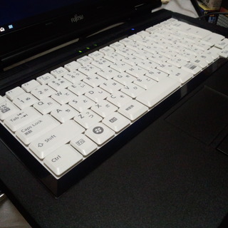 FMV-A8260 ノートパソコン 最終値下げ