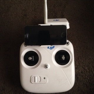 DJI ファントム2 バージョン プラス 中古 キャリングバッグ付き 元々15