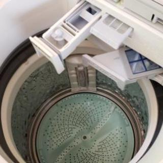 乾燥機付き8kg高年式洗濯機☆人気のピンク♪穴なし槽で節水清潔！