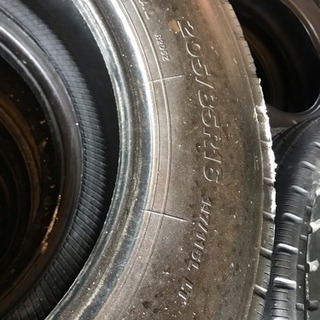 トラックタイヤ、205/85R16. 117/115L LT Bridgestone 