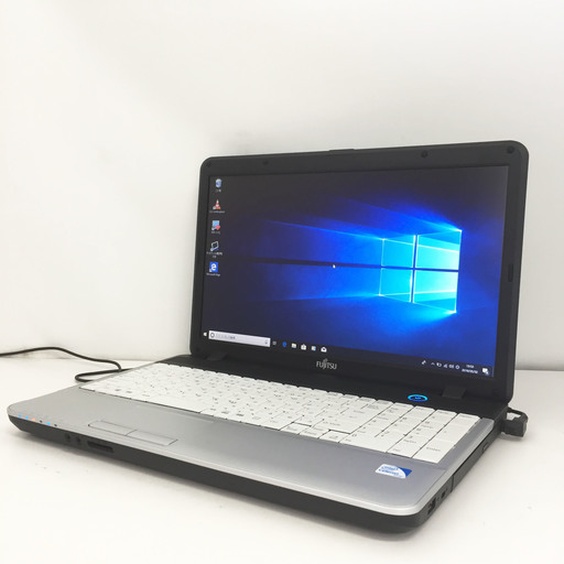 中古☆FUJITSU ノートパソコン FMVXNEVQ2Z