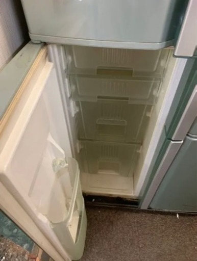 5/15迄、郵送も可】5ドア！！大特価シャープSHARPノンフロン冷凍冷蔵庫  