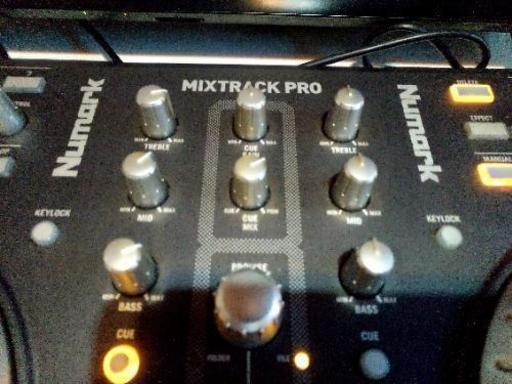 PCDJ☆NUMARK☆MIXTRACK PRO】DJ機材 ミキサー