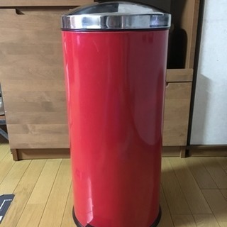 【ダストボックス】フタ付きゴミ箱