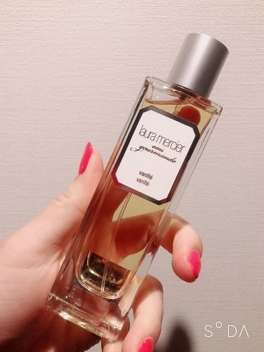 Laura Mercier ローラメルシエ　バニラ　香水　トワレ