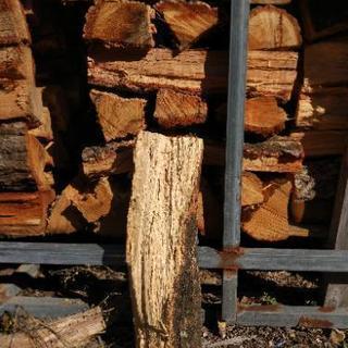 薪　カシ、クヌギのみ。　