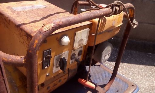 オンライン 昭和44年形混合ガソリン発電機3万円売 