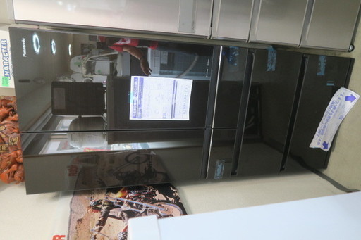 パナソニック冷凍冷蔵庫/NR-F654HPX-T形　新品！