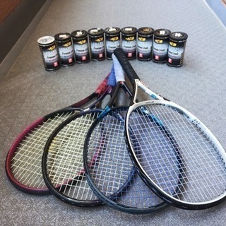 テニスラケット 4本‼️