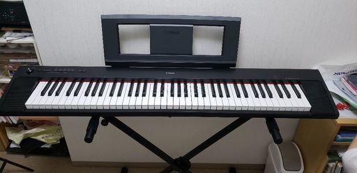 YAMAHA製電子ピアノ（美品）