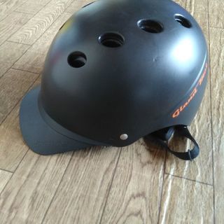 値下げしました！日本製ブリジストン子供用ヘルメット