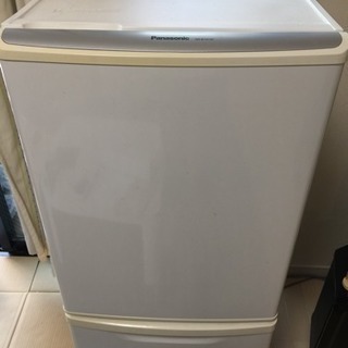 冷蔵庫 パナソニック NR-B141W 