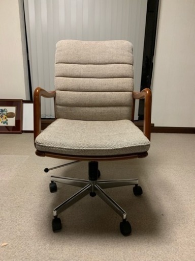 [商談中]美品 カリモクの長さ調節出来る椅子