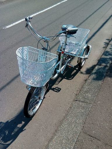 美品＊＊＊大人用＊＊＊　大人用三輪車