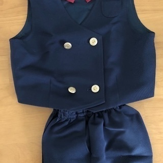 松井ヶ丘保育園の男の子用制服