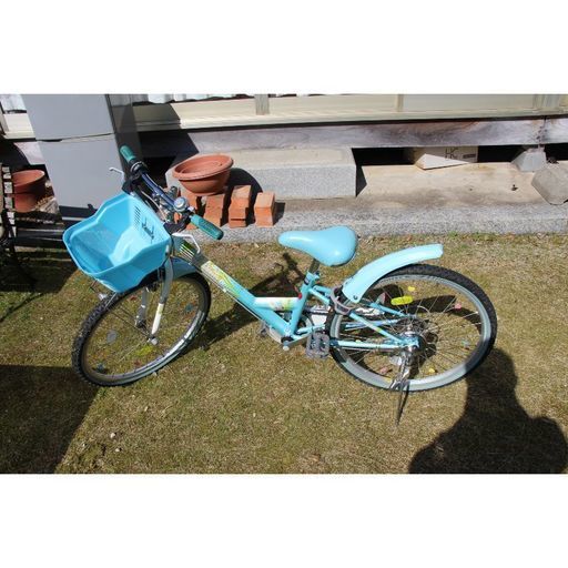 ジェラティーナ ガールズスポーツサイクル ブルー 24型 外装6段変速