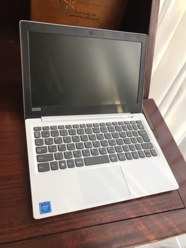 最終値下げ！直接引き取りでさらに値引き！！小型ノートPC 箱無し 美品
