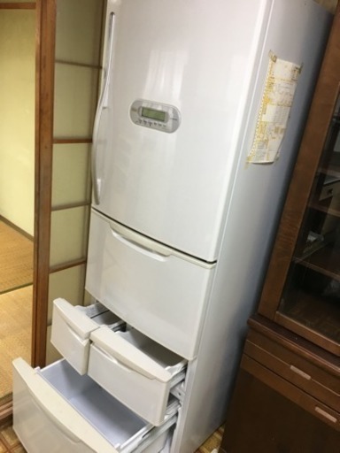 日立冷蔵庫お引き渡し終了致しました。
