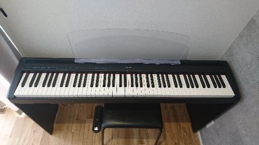 YAMAHA 電子ピアノ P-95B (イス、フットペダル付き)